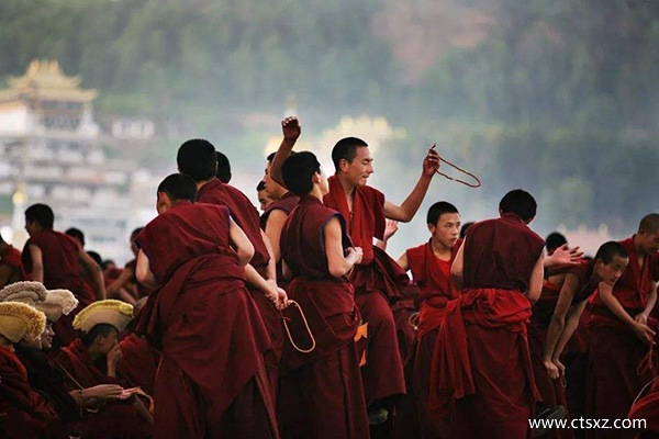 拉薩旅游的地方