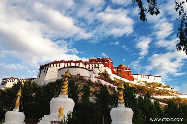 拉薩跟團(tuán)多少錢